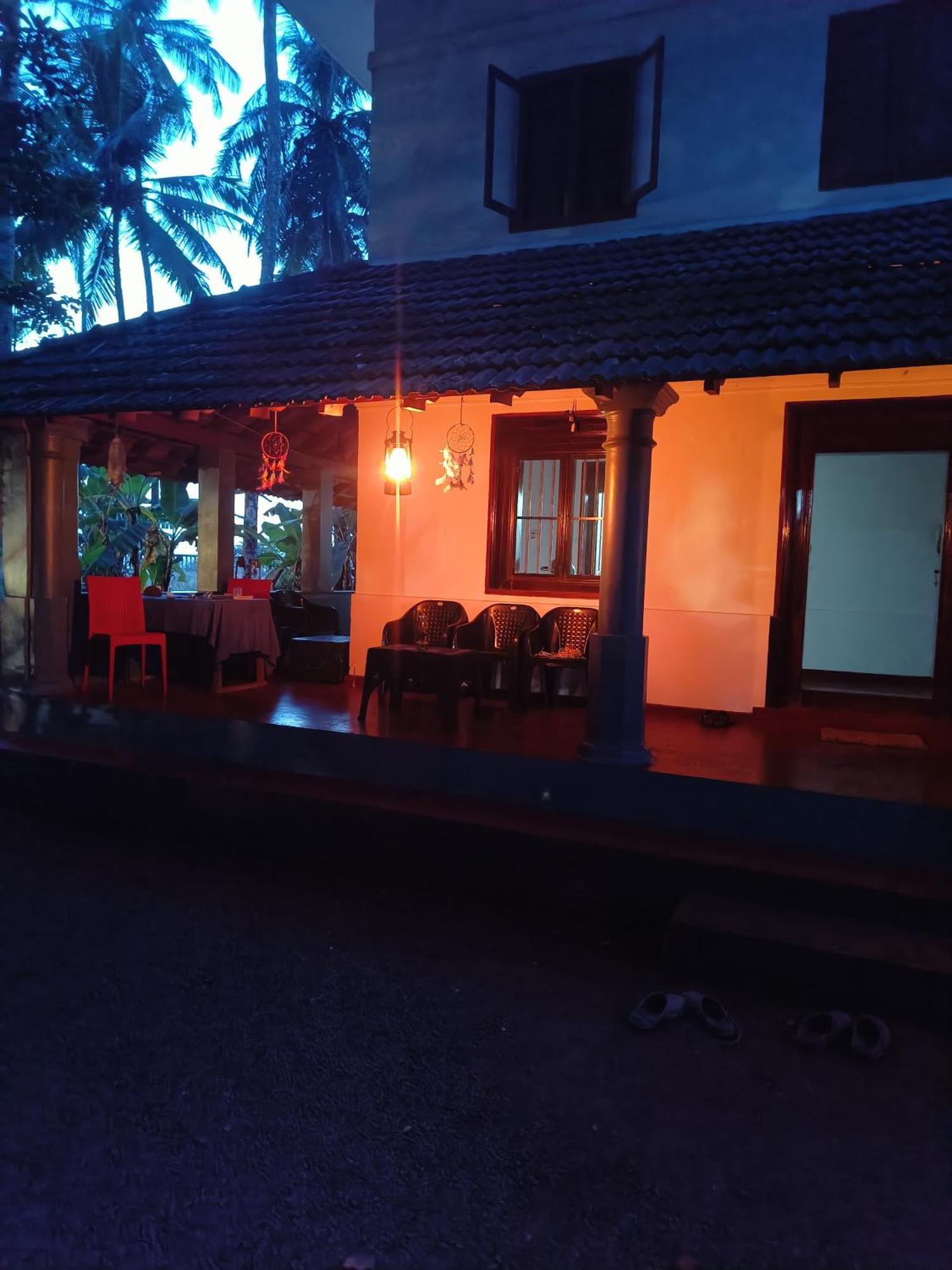 Perch Next Door Bed & Breakfast Kannur Exterior photo