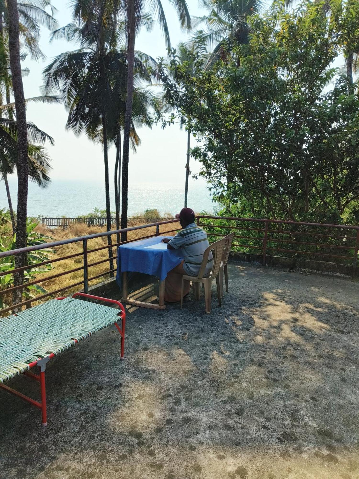 Perch Next Door Bed & Breakfast Kannur Exterior photo